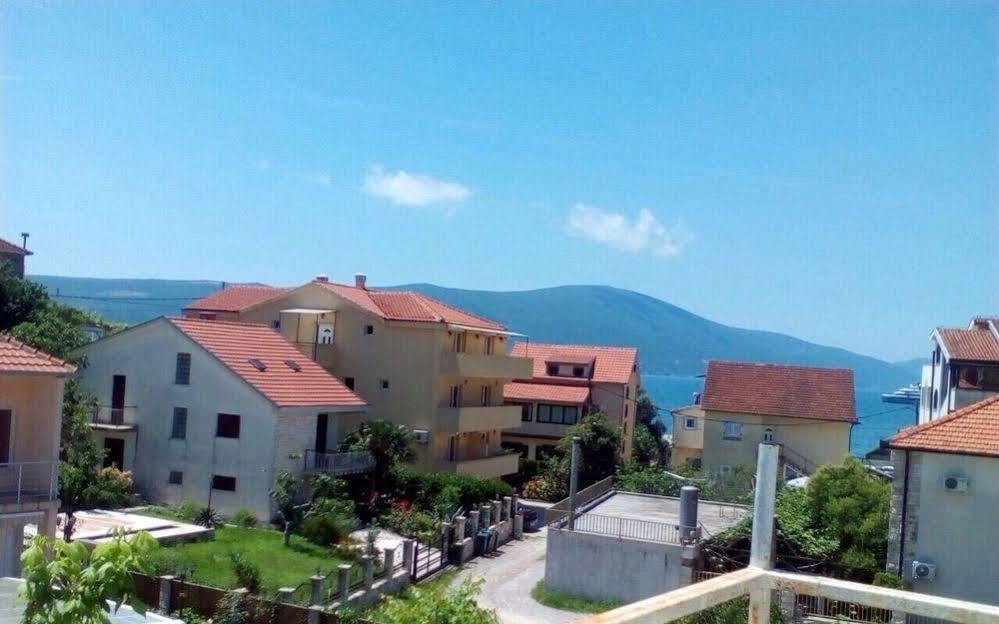 Hotel Splendido Bay Tivat Exterior photo